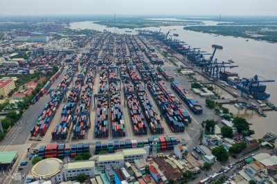 Cat Lai Port temporarily stops receiving many types of goods